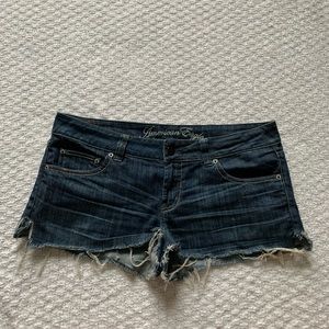 American Eagle Favorite Boyfriend Denim Shorts Size 12 Like New